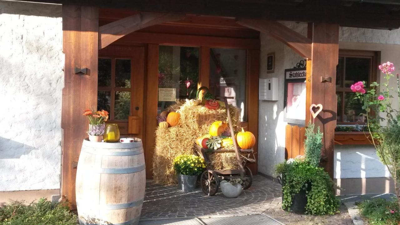 Stahlecker Hof Hotel Lichtenstein  Buitenkant foto